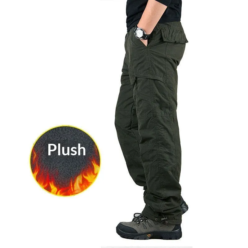 Man wearing thickened warm windproof waterproof fleece lined cotton trousers in army green with belt and double-layer waistband