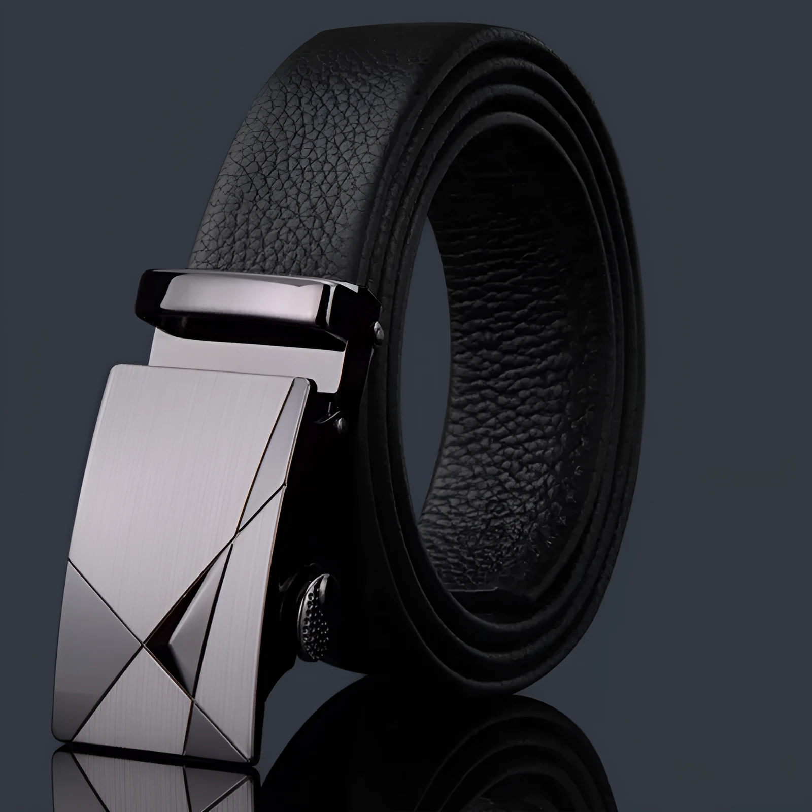 Men's automatic buckle belt in imitation leather with rectangular alloy buckle, multiple colour and length options