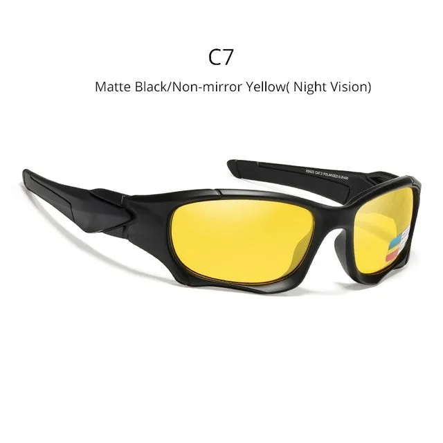Retro pilot sunglasses with square TAC polarised lenses, unisex frame, mirror finish, and zipper case