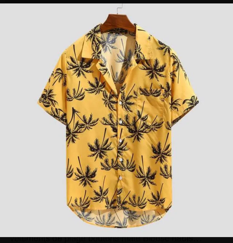 Men's casual short sleeve button shirt with Hawaiian holiday print in yellow polyester