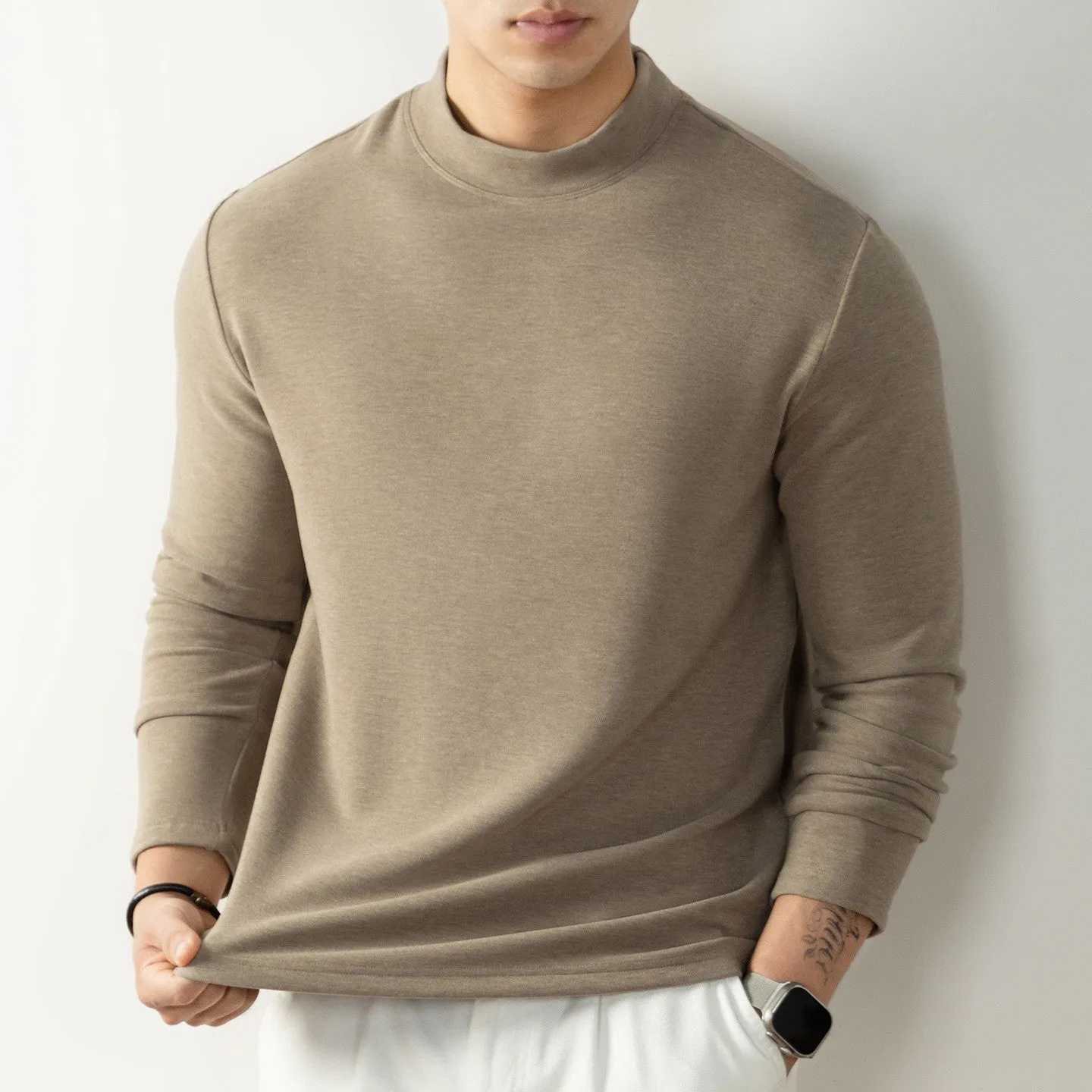 Warm thickened slim-fit long-sleeve men's undershirt in solid colour, pullover style, fabric blend