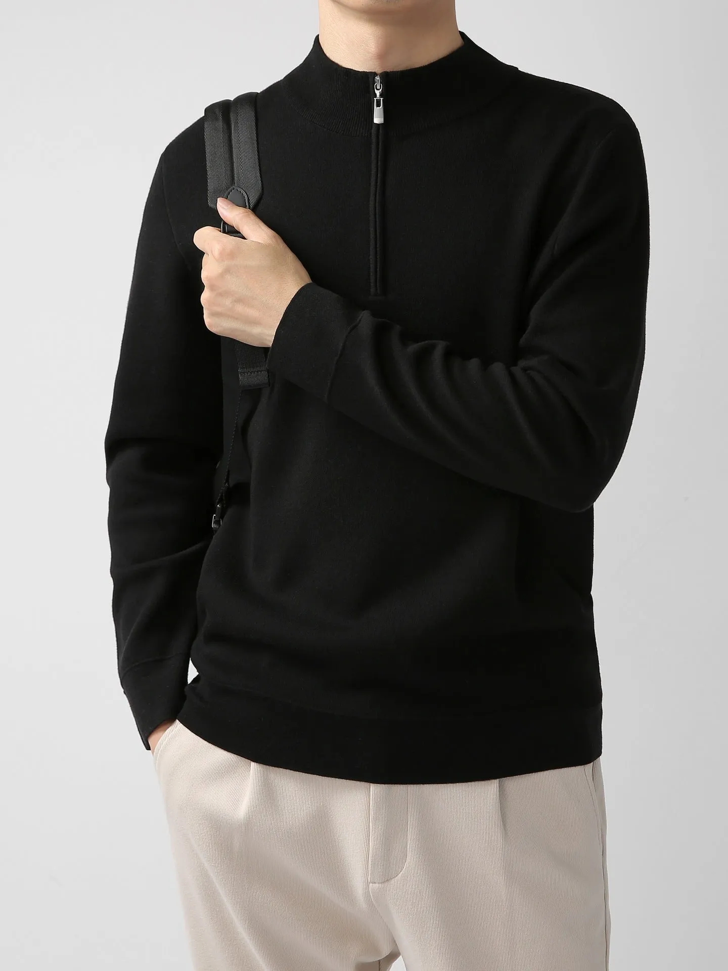 Men's merino wool zip stand collar sweater in light business style, machine washable, regular fit pullover