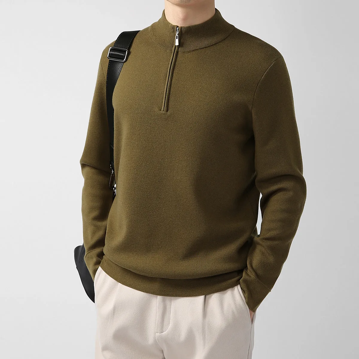 Men's merino wool zip stand collar sweater in light business style, machine washable, regular fit pullover