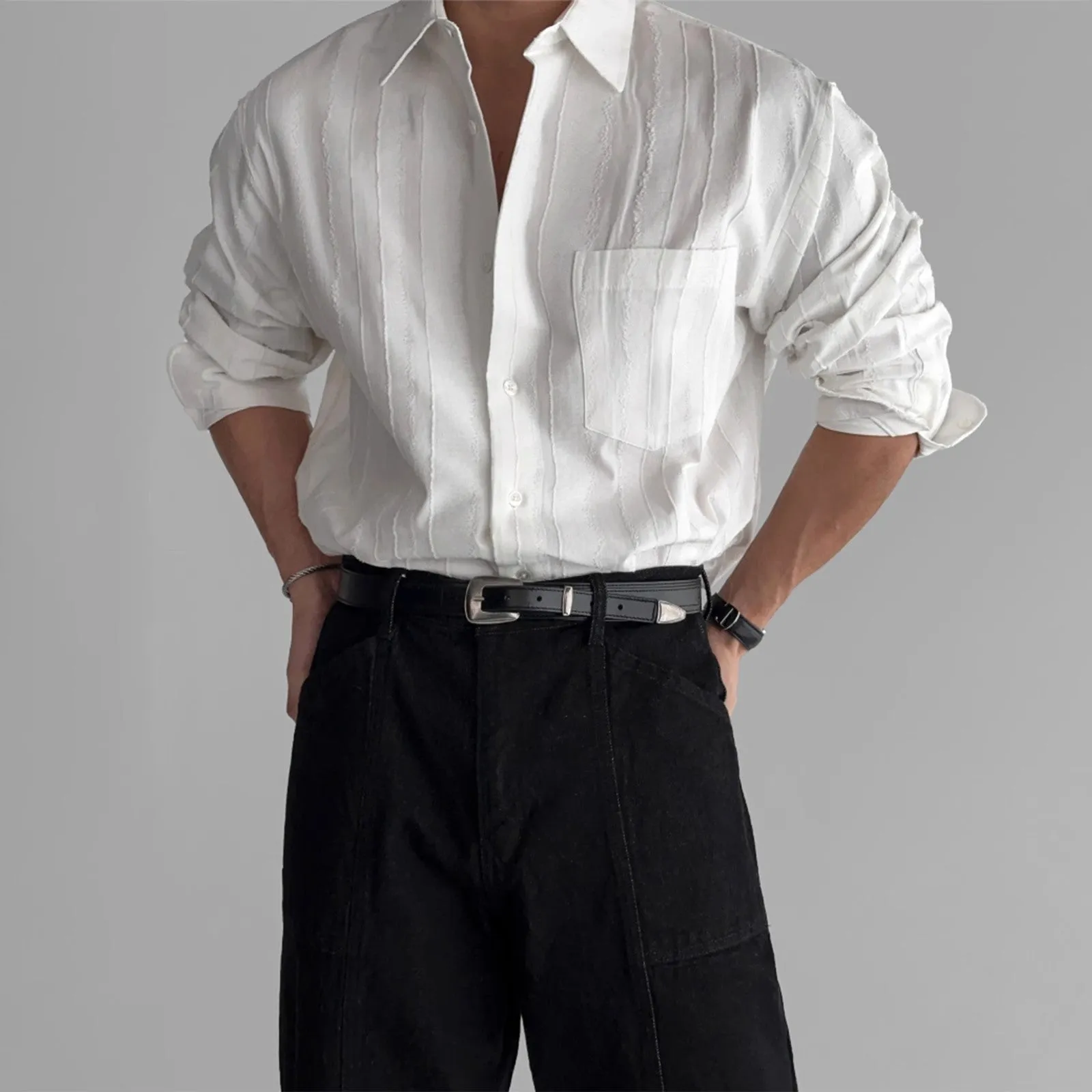 Casual long sleeve polyester shirt for teenagers in solid colour with wide textured finish and front pocket