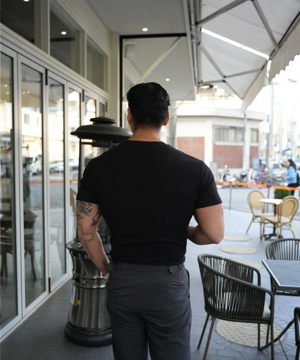 Men's cotton blend crew neck short sleeve t-shirt in black, front view, sizes M-XXXL