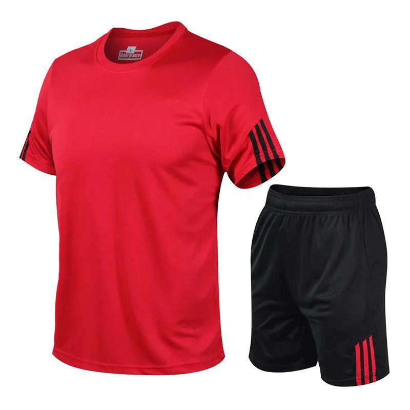 Men's two-piece sports suit with short-sleeve T-shirt and shorts in quick-dry polyester blend, available in multiple colours