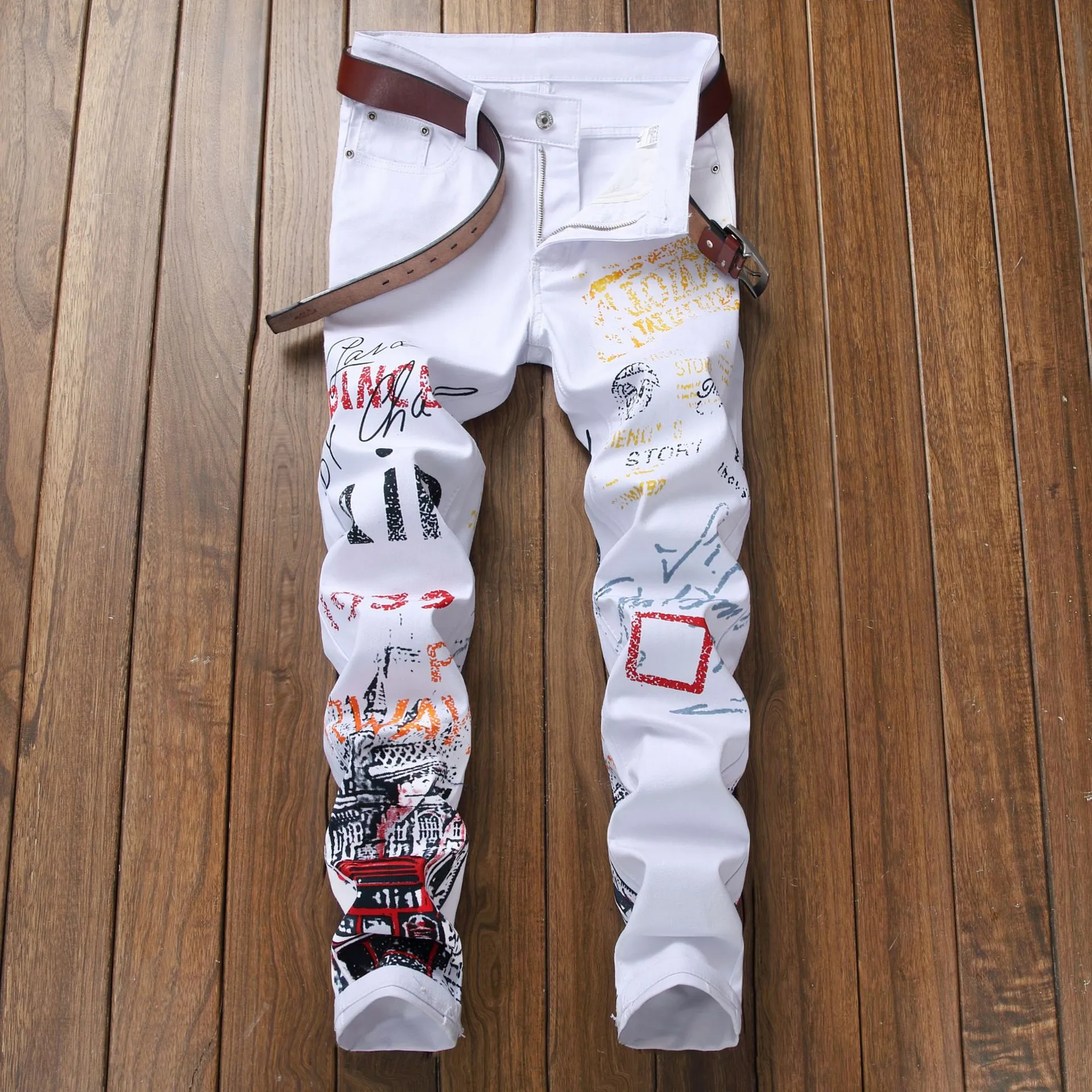 Men's 3D colour printed cotton jeans in black with mid waist and zip placket