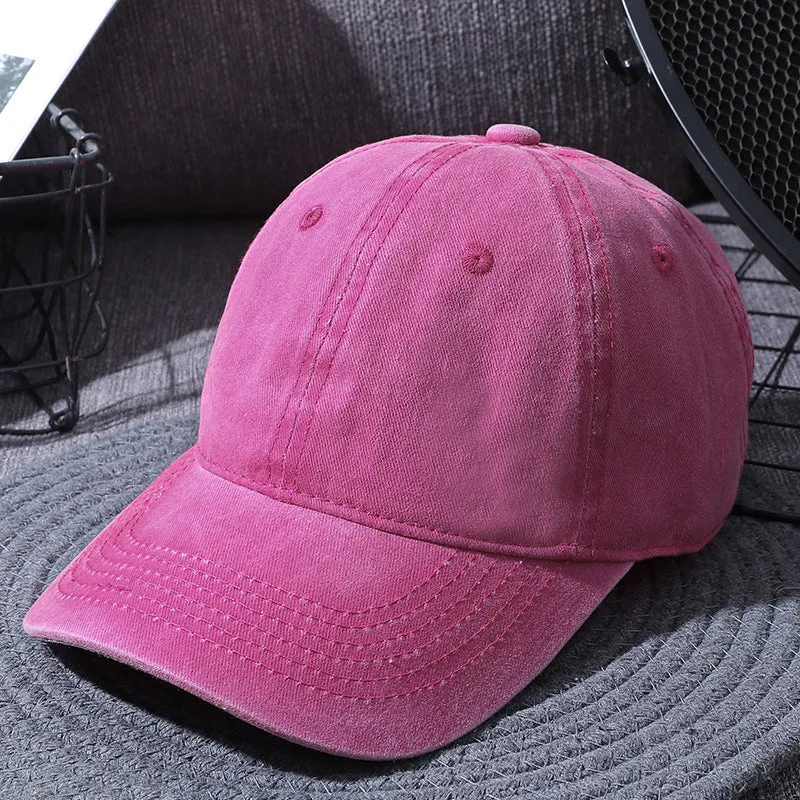 Washed cotton baseball cap in retro style with dome top and curved brim, adjustable 55-60cm