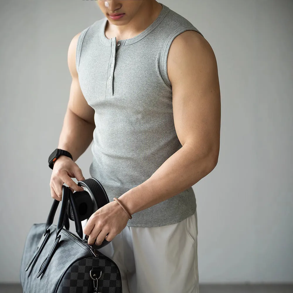 Four-sided stretch sunken stripe fitness vest in black, front view, straight hem, cotton-spandex-polyester blend