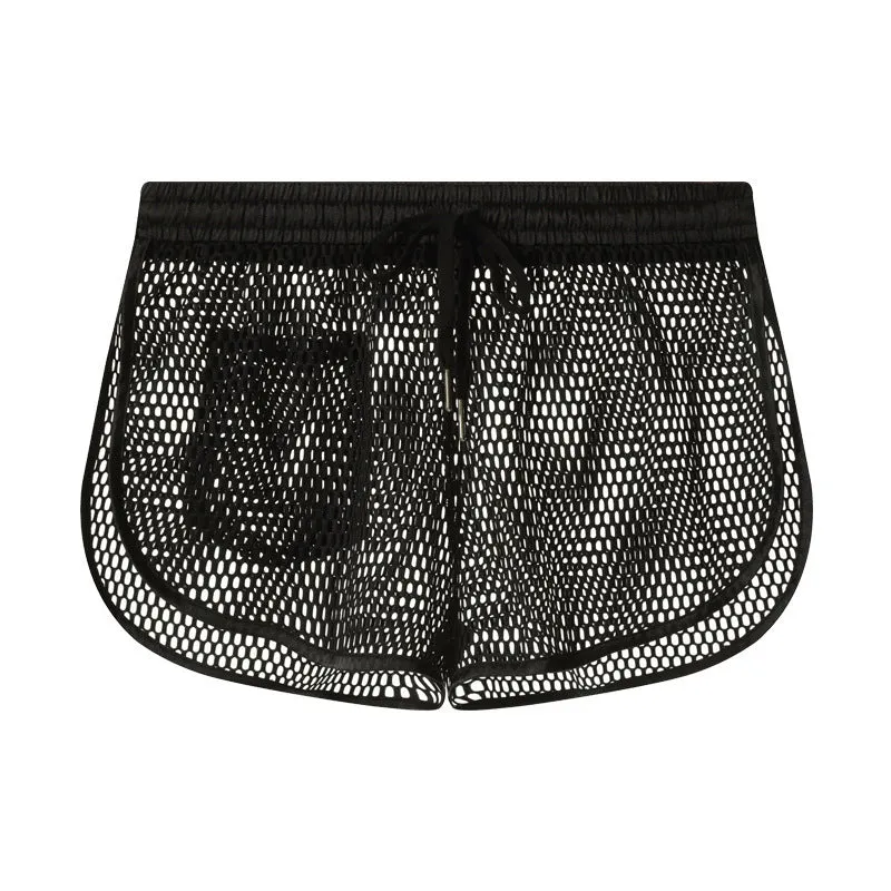 Men's solid colour loose boxer shorts in black, white, gray, or red on a size chart