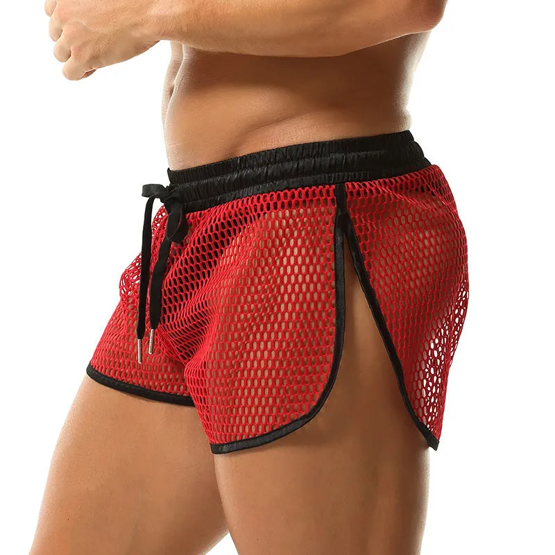 Men's solid colour loose boxer shorts in black, white, gray, or red on a size chart
