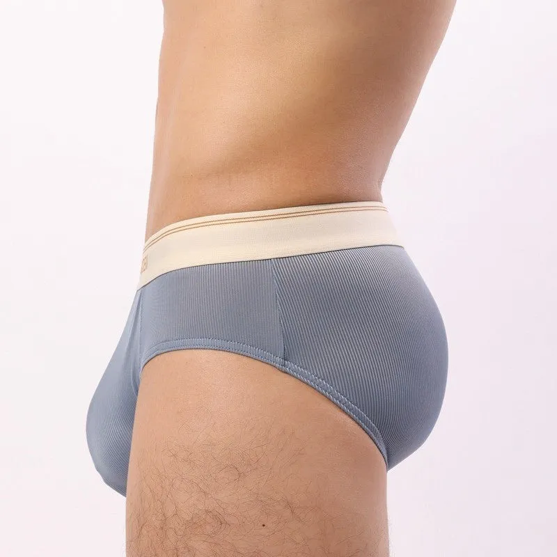 Men's thin breathable U convex briefs in solid colour, knitted polyester fabric, mid waist