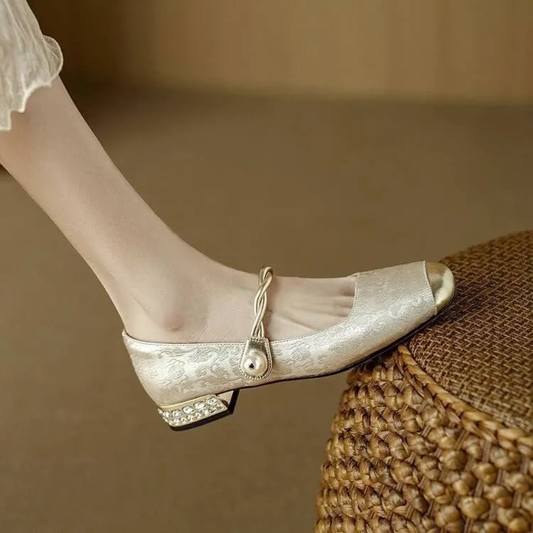 Women's retro French low-cut shoes with sequins, Velcro fastening, and low platform heel in beige, black, and green
