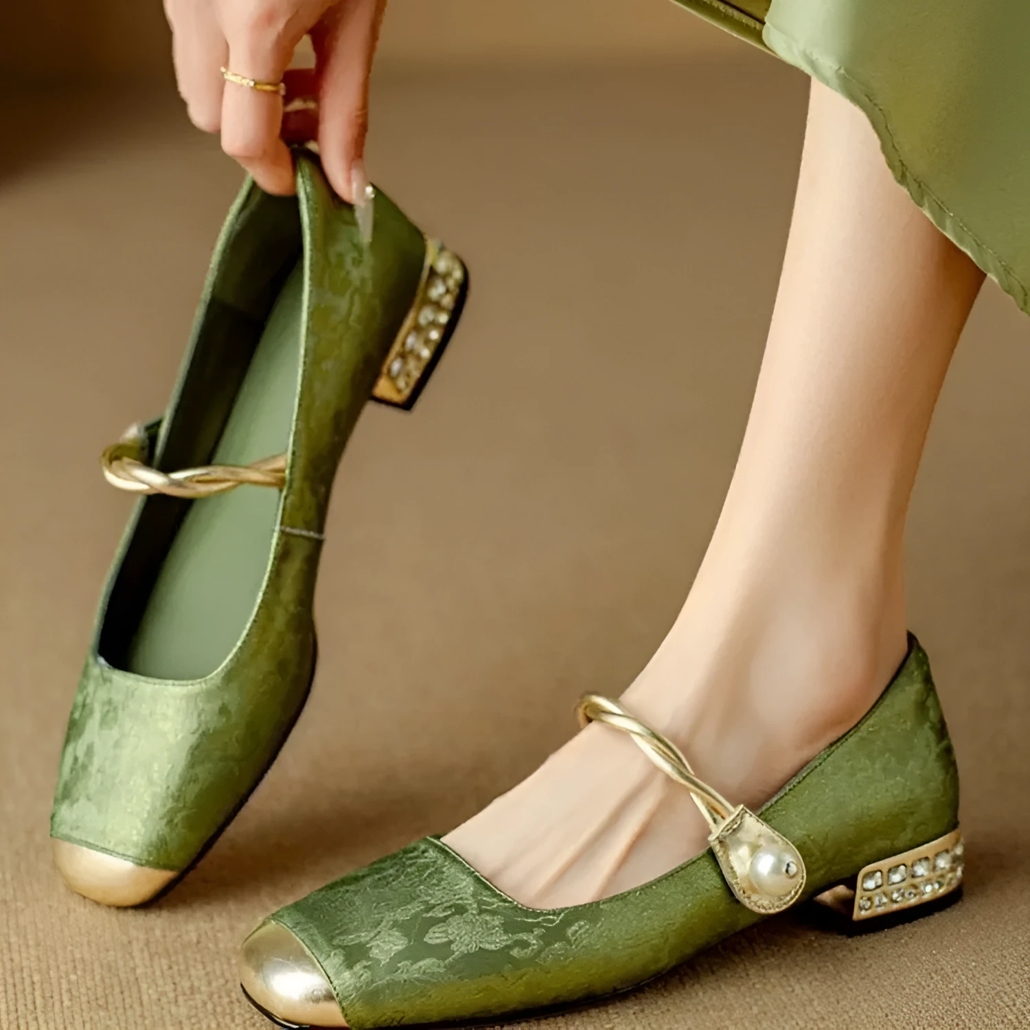 Women's retro French low-cut shoes with sequins, Velcro fastening, and low platform heel in beige, black, and green