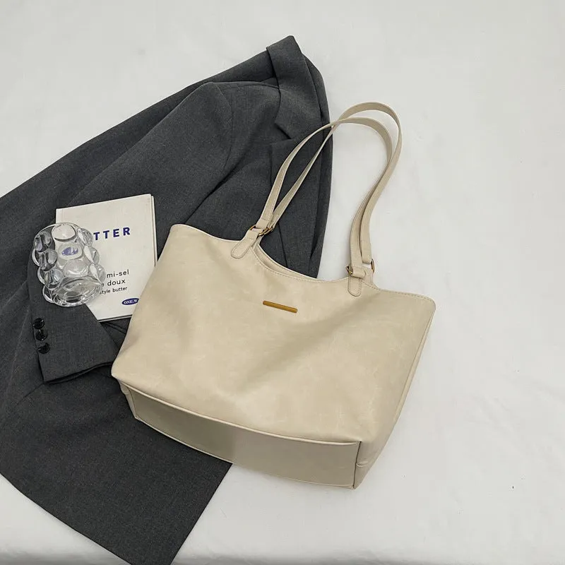 Retro fashion PU large capacity tote bag for women with double shoulder straps and zipper closure in beige colour