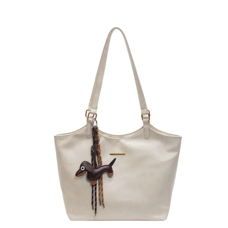 Retro fashion PU large capacity tote bag for women with double shoulder straps and zipper closure in beige colour