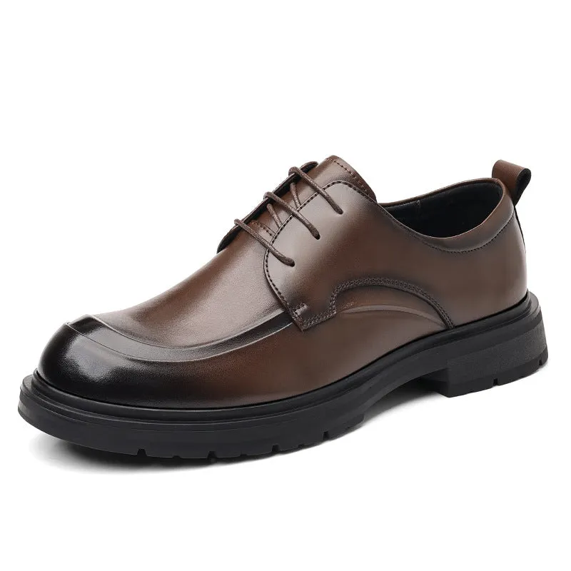 Men's hollow leather low-top business shoes in All Seasons Brown with wedge heel and sewing line detailing