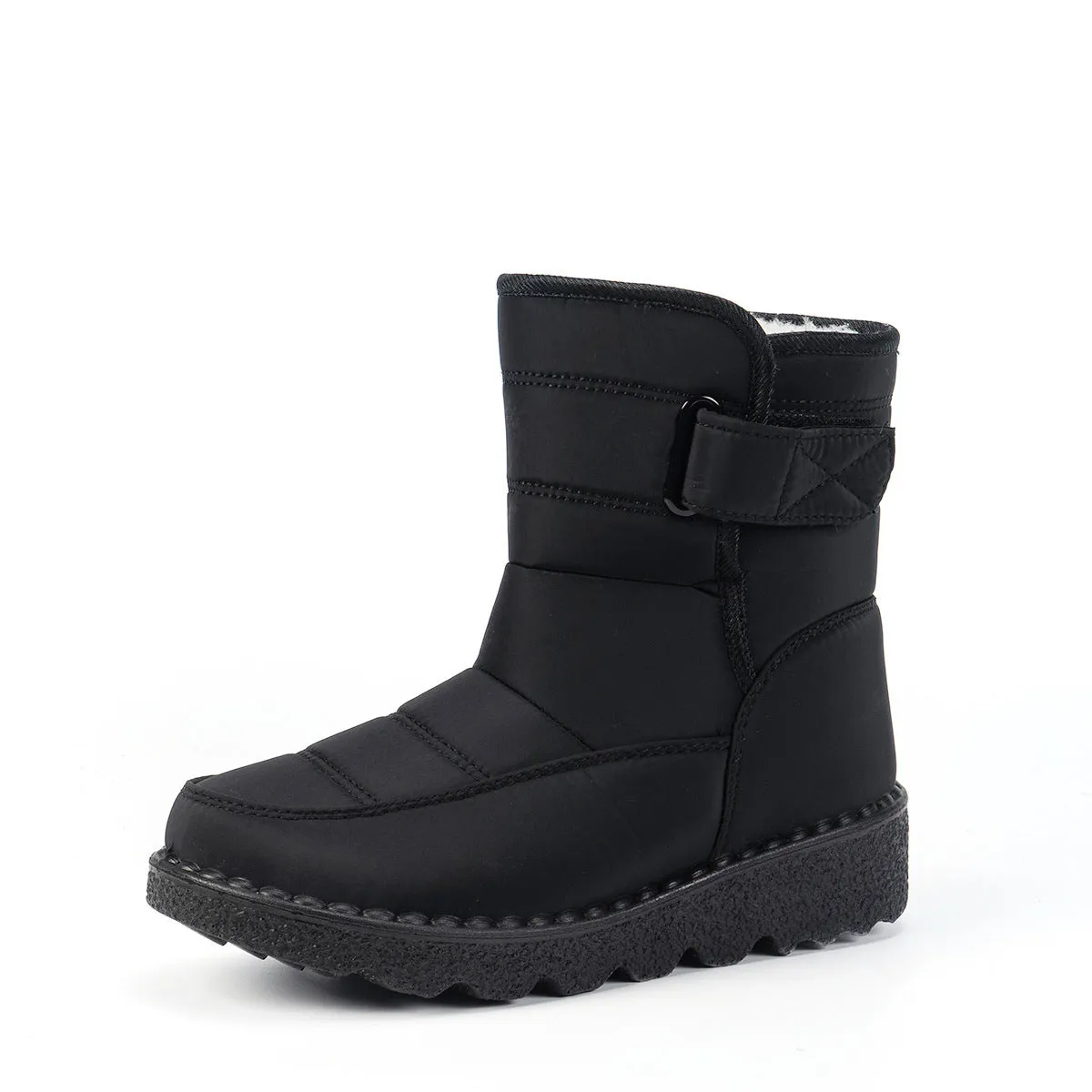 Women's plus size snow boots with velvet lining and cotton cloth upper in black