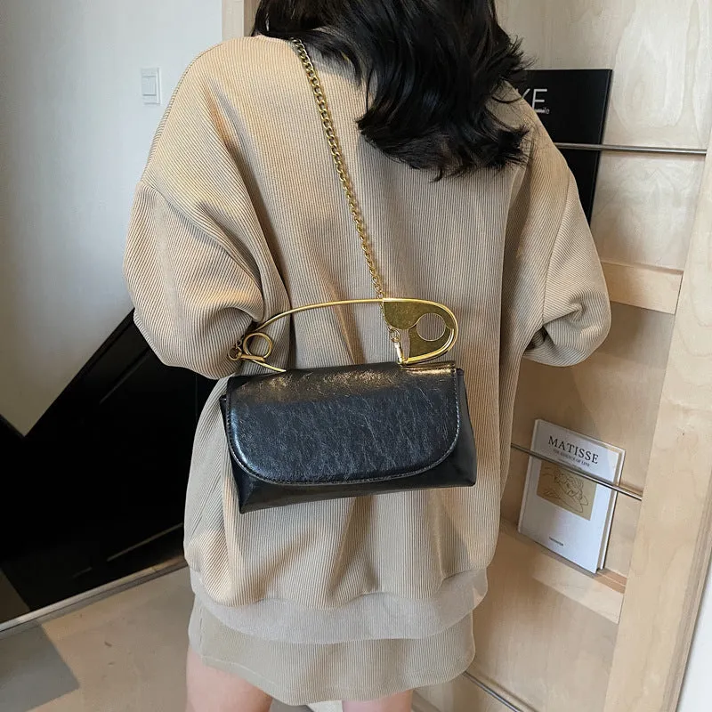 Horizontal square PU leather shoulder handbag with sandwich pocket and street trend sewing thread detailing