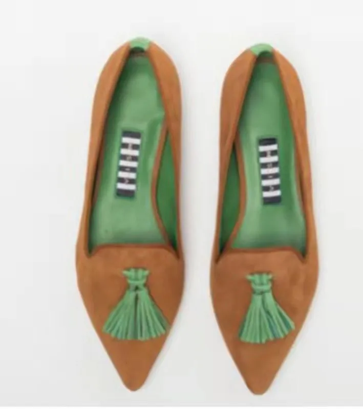 Women's low-cut pointed-toe colourblock tassel flat shoes in Brown Green, canvas upper, rubber sole