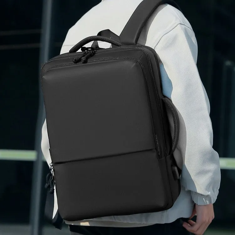 Green waterproof Oxford cloth backpack for business travel with air pillow straps, 45cm tall.