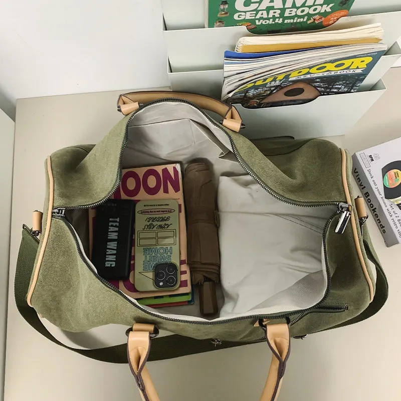 Large capacity nylon messenger bag with dry-wet separation in black, green, and gray for fitness and travel