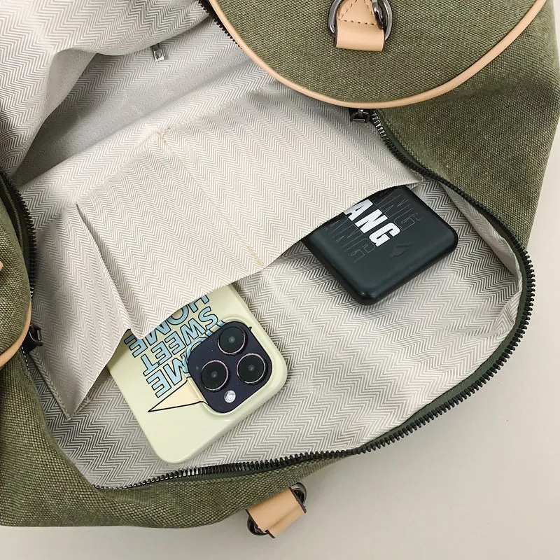 Large capacity nylon messenger bag with dry-wet separation in black, green, and gray for fitness and travel