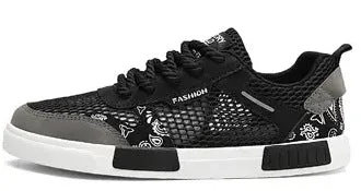 Men's mesh surface breathable shoes in black with round toe and flat heel