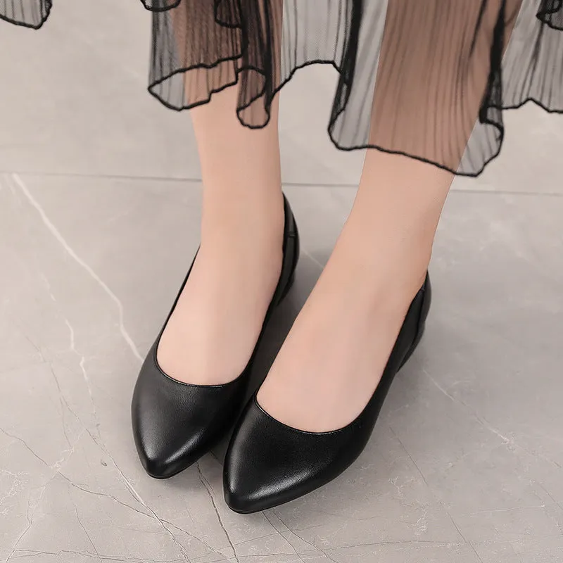 Women's beige cowhide flat pointed shoes with buckle fastening and rubber sole