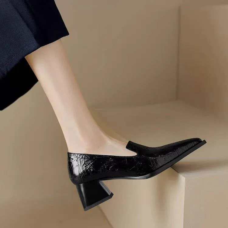 Crack pointed deep mouth high heels women retro solid colour kitten heel shoes with rubber sole