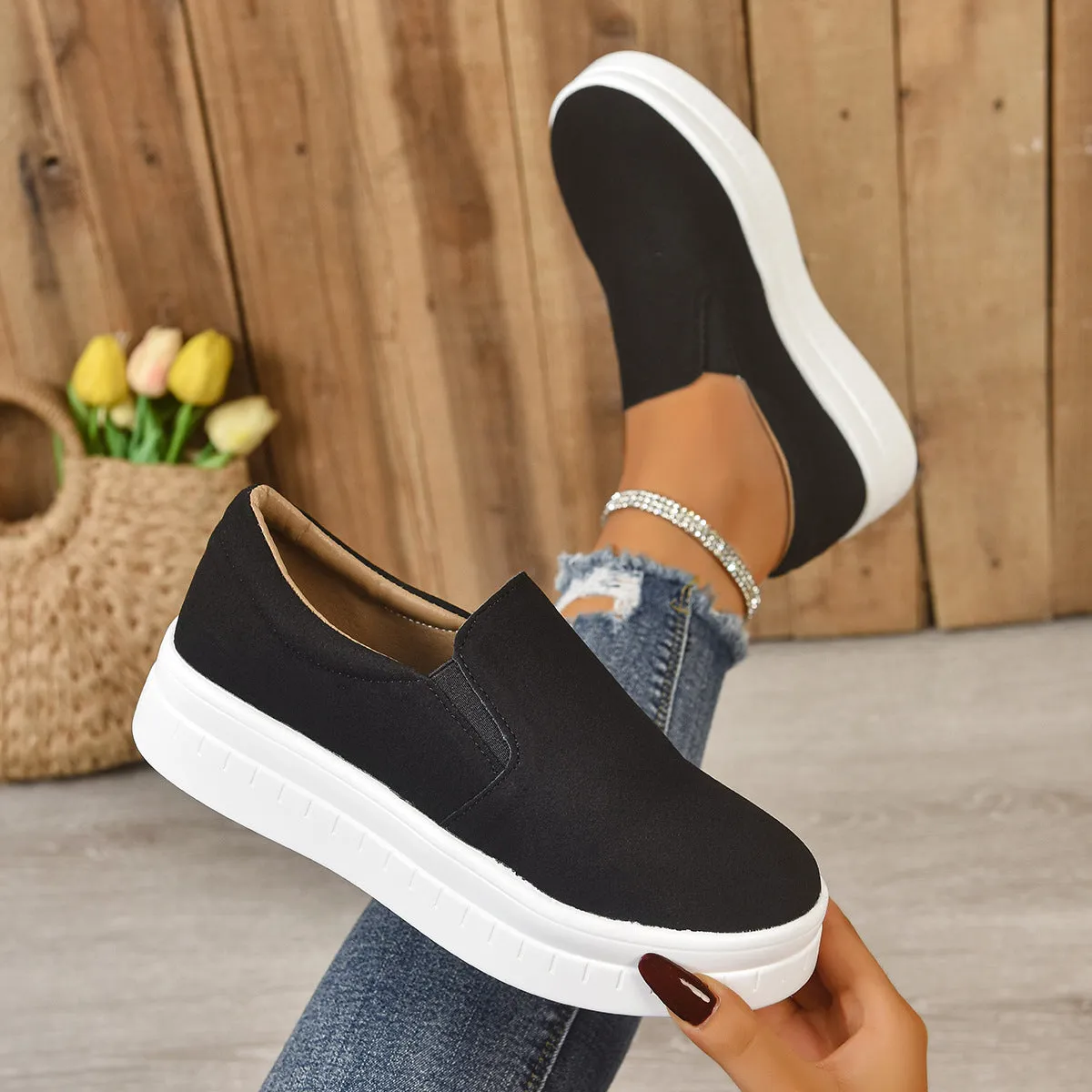 Women's round-toe thick platform sole flats in black, PU upper, elastic band, side view