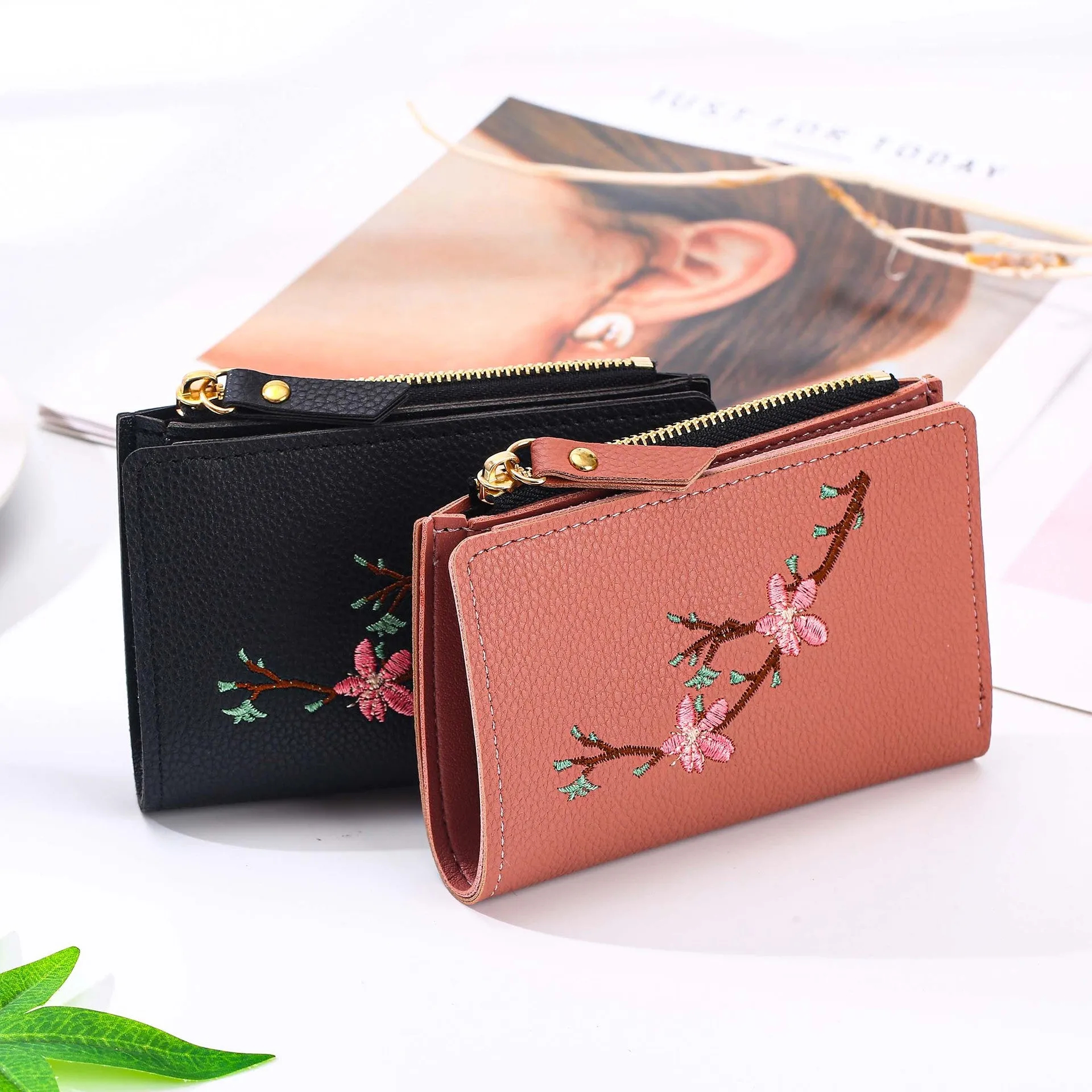 Lady's small wallet short style floral print PVC money holder in black with PU lining