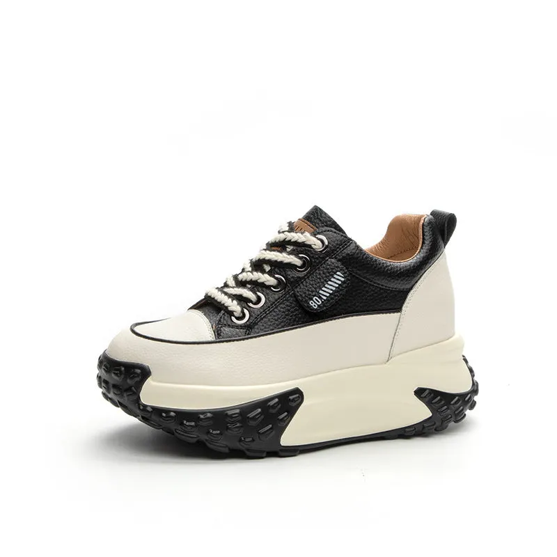 Women's retro platform shoes in black colour with English muffin heel, PU upper