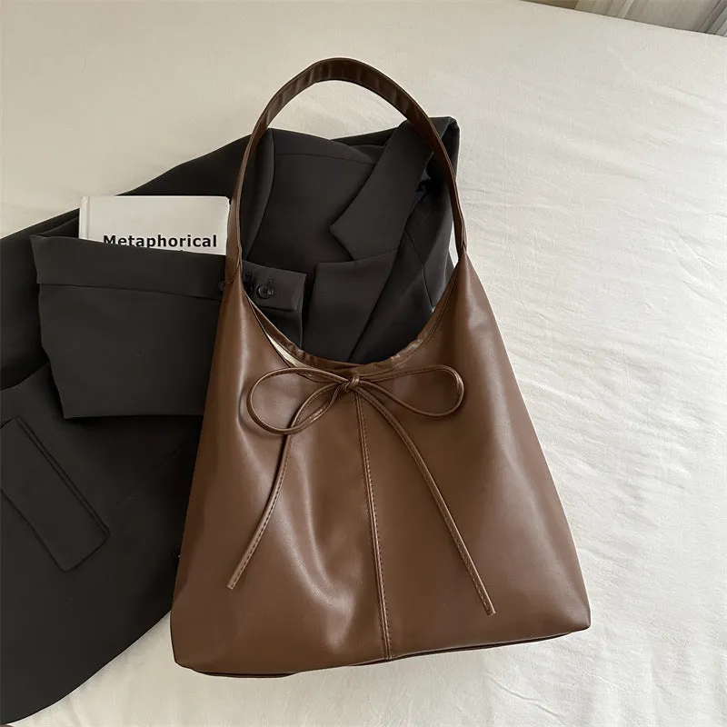 PU large capacity horizontal square shoulder bag with sewing thread detail in black