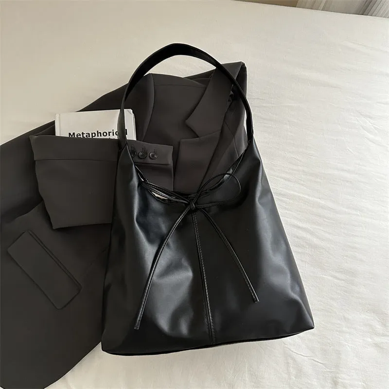 PU large capacity horizontal square shoulder bag with sewing thread detail in black