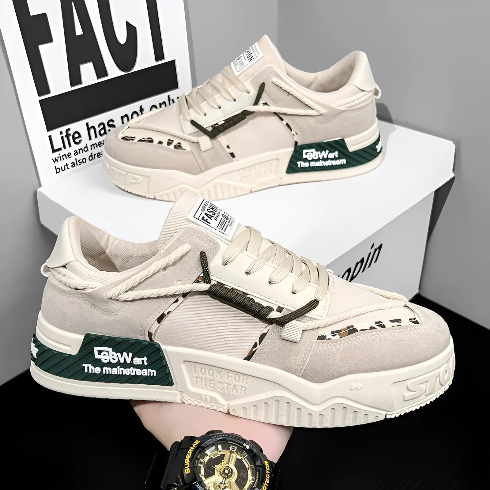 Men's thick-soled canvas sneakers in beige green with rubber sole and visible sewing thread