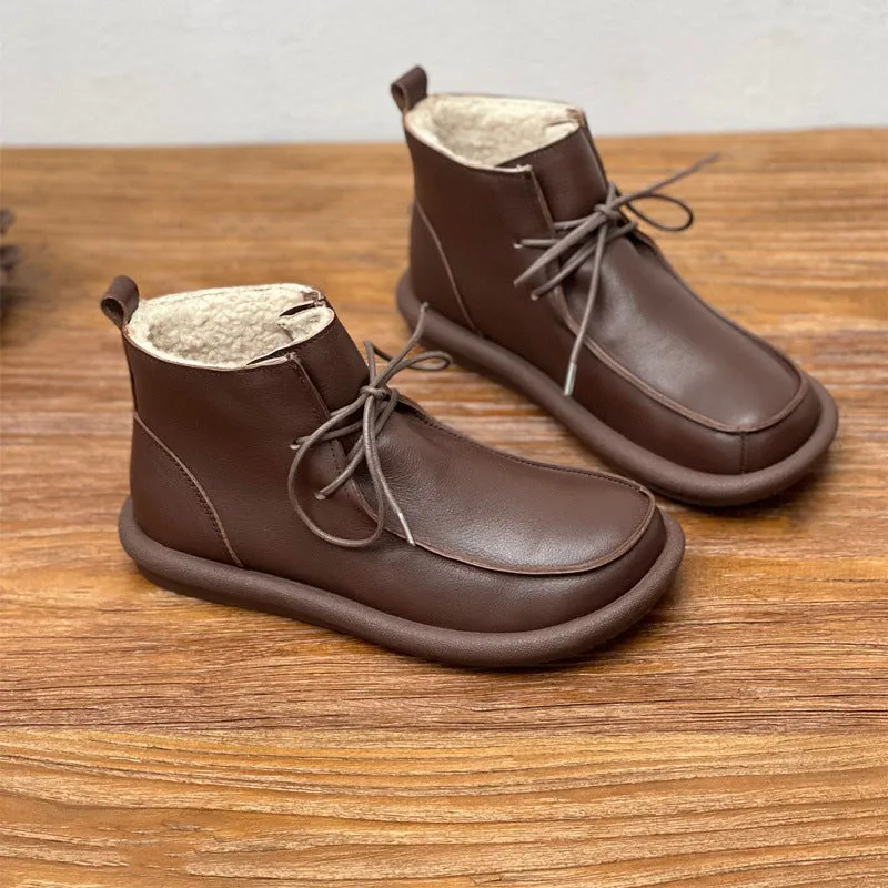 Women's cowhide leather boots with velvet lining in black and coffee colours