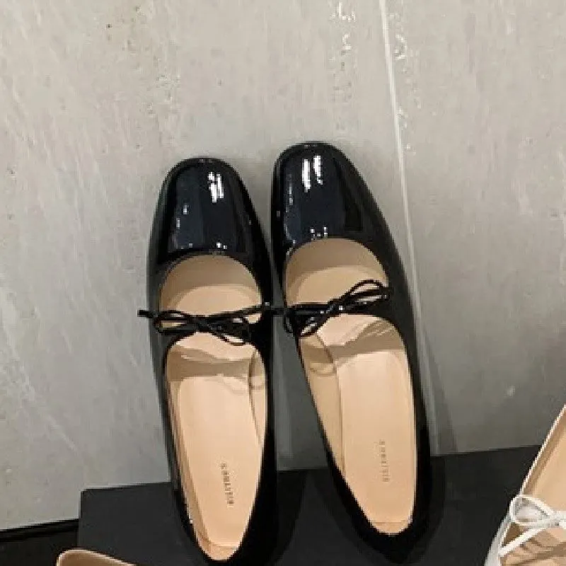 Women's bow Mary Jane shallow mouth flats in microfiber, nude pink colour, side view