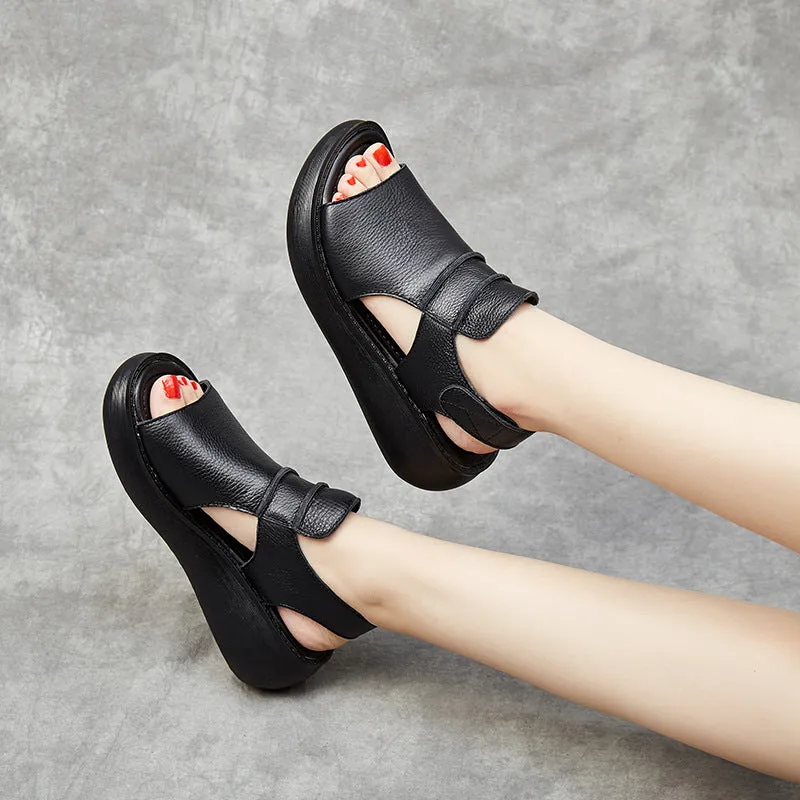 Peep toe women's casual sandals in cowhide leather with raised bottom sole, fish mouth toe, low top, black colour