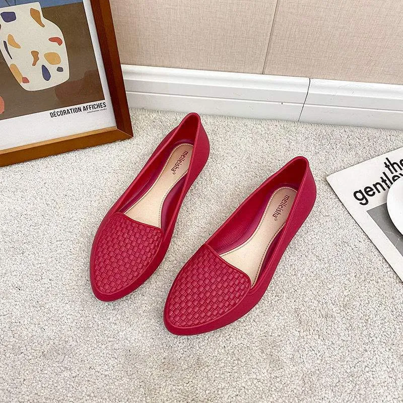 Women's Baotou anti-slip flat sandals with PVC upper in black, slip-on style for summer commute