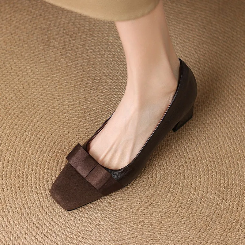 Retro square head stitching chunky heel pumps for women, black, low-cut, bow detail, side view