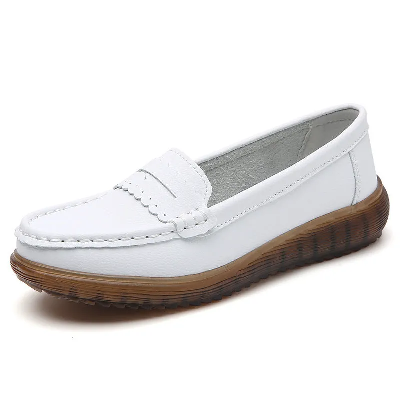 Women's flat shoes with breathable cutout upper, two-layer cowhide, and low heel in beige colour
