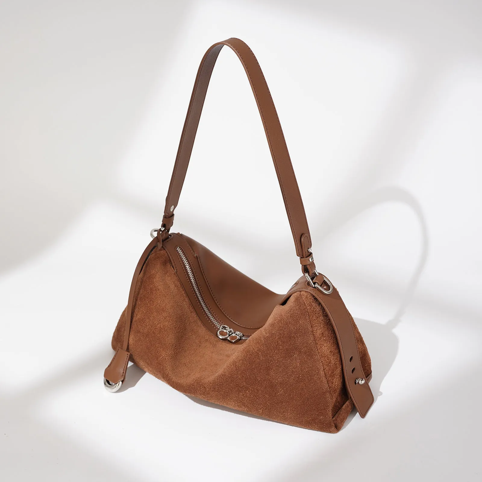 Genuine leather tote handbag in caramel colour, first layer cowhide, horizontal square shape with single shoulder strap