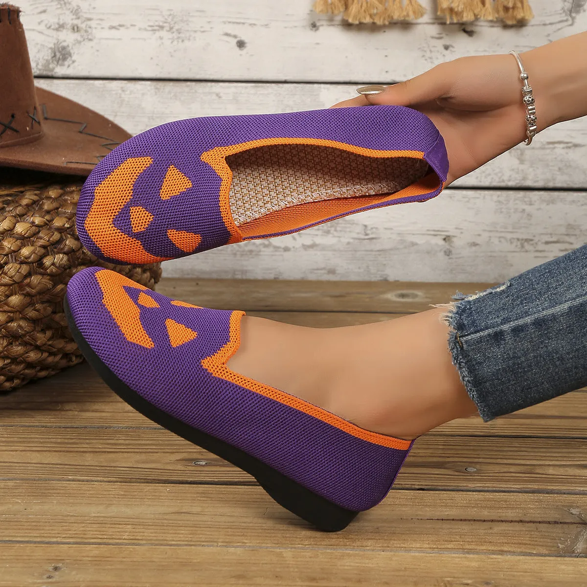 Women's Halloween pumpkin printed breathable mesh flying woven shoes with flat heel in black colour option