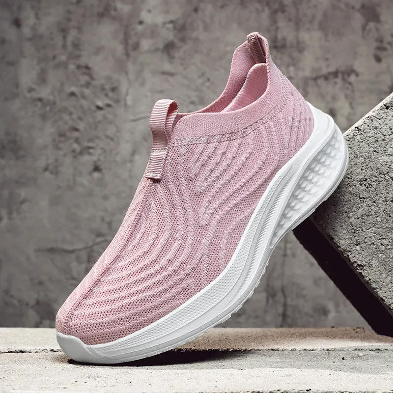 Casual lightweight soft sole slip-on loafers for couples in solid colour, Flyknit upper, low heel