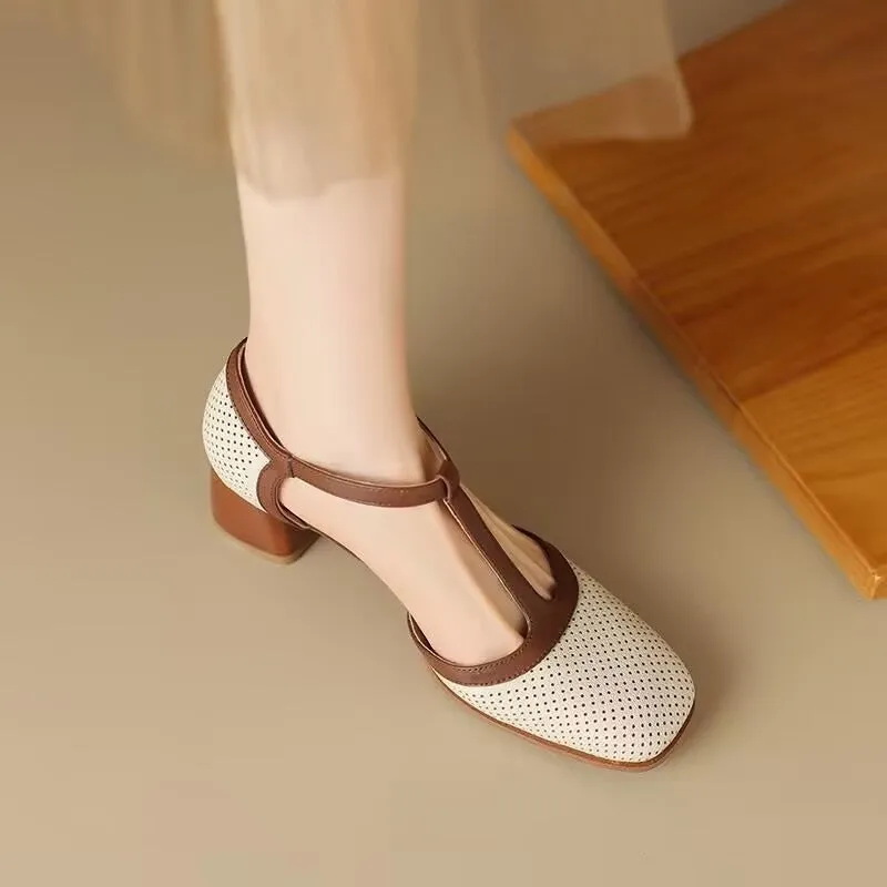 Retro colour block hole sandals with chunky heel in apricot