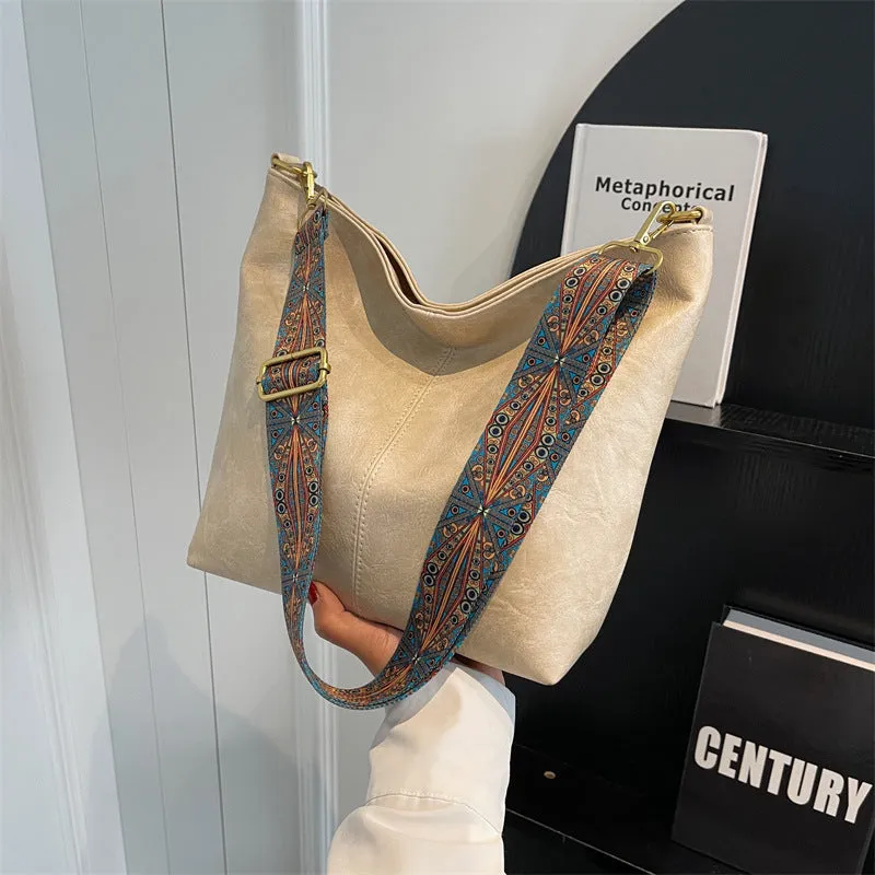 Large capacity women's crossbody bucket bag in PU material, available in olive green colour