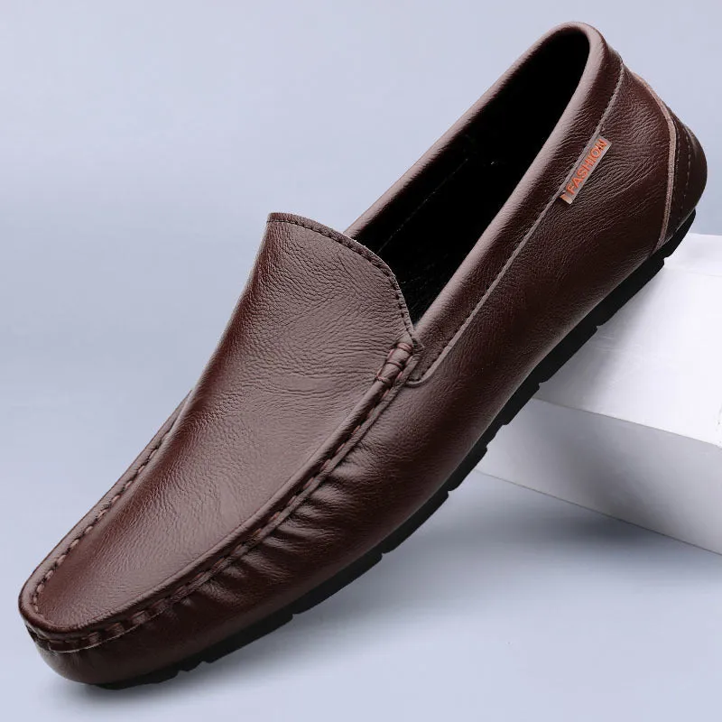 Men's casual soft leather shoes in black with visible sewing thread detail, two-layer cowhide upper, rubber sole, Korean style
