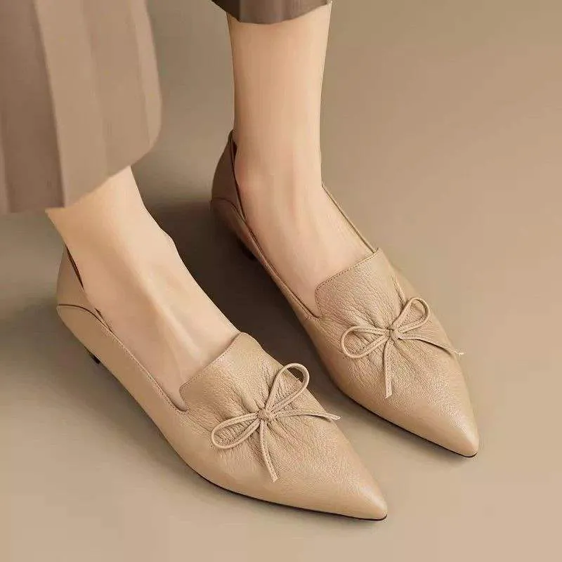 Women's low heel pointed toe shoes in black, PU upper, size 35-42, side view