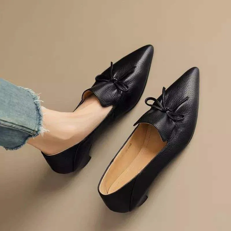 Women's low heel pointed toe shoes in black, PU upper, size 35-42, side view